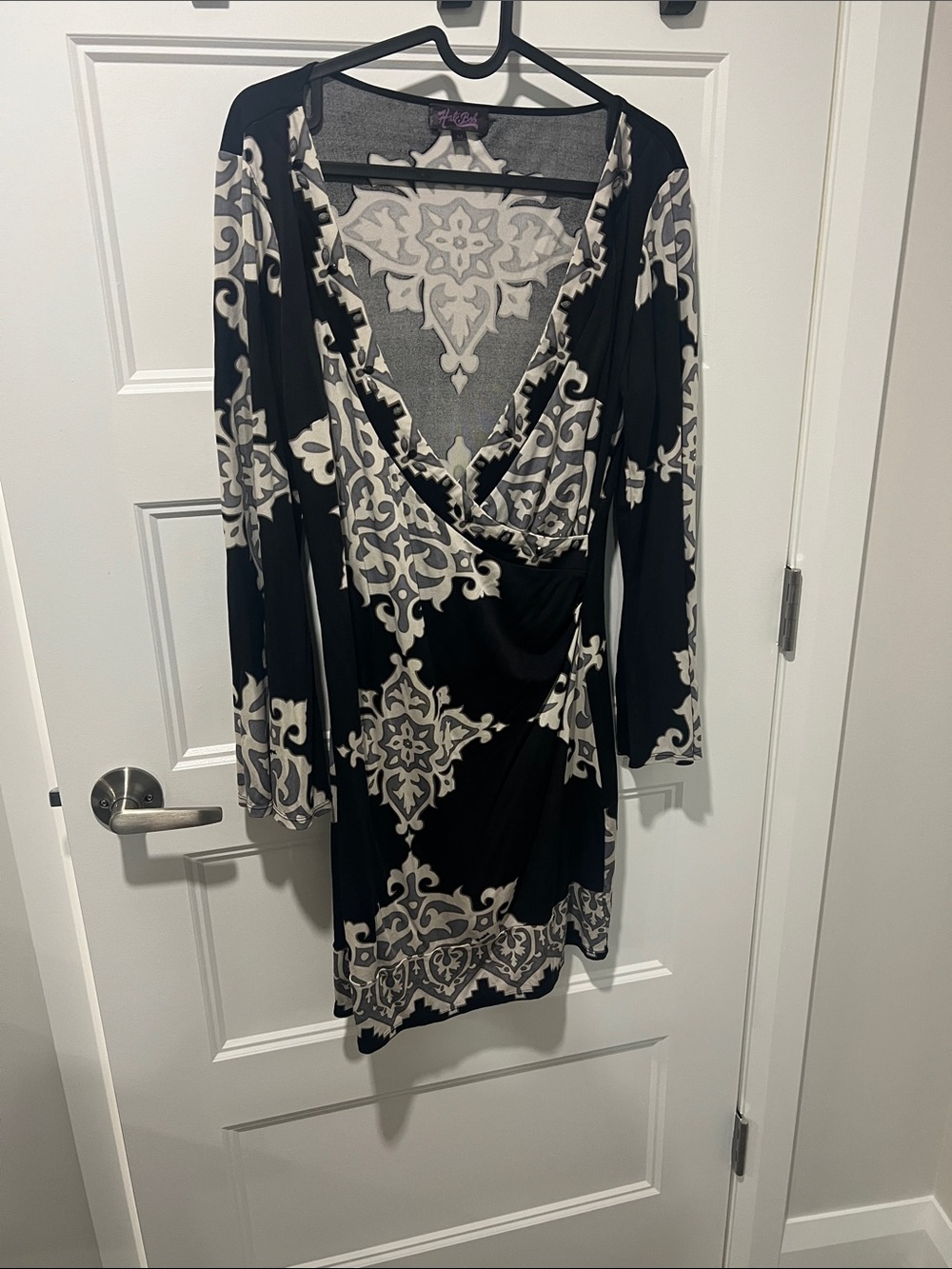 Black & Cream Printed Wrap-Style Women's Dress